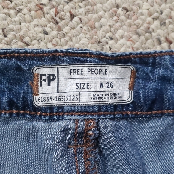 Flare Jeans - Picture 3 of 3